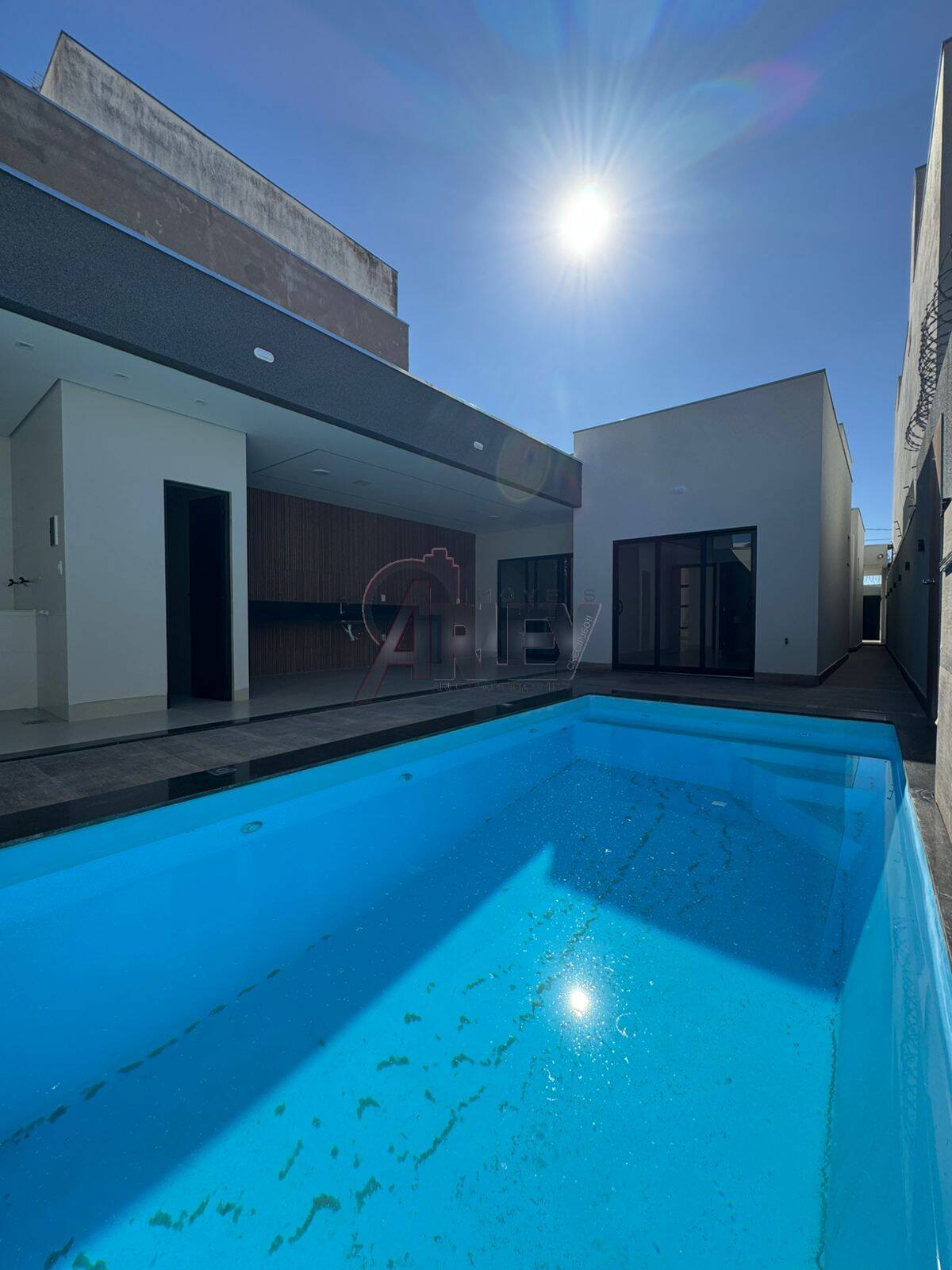 Casa à venda com 3 quartos, 140m² - Foto 18