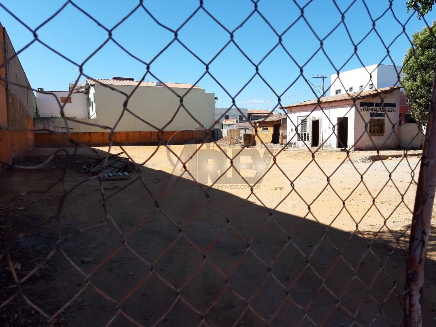 Terreno à venda, 1200m² - Foto 9