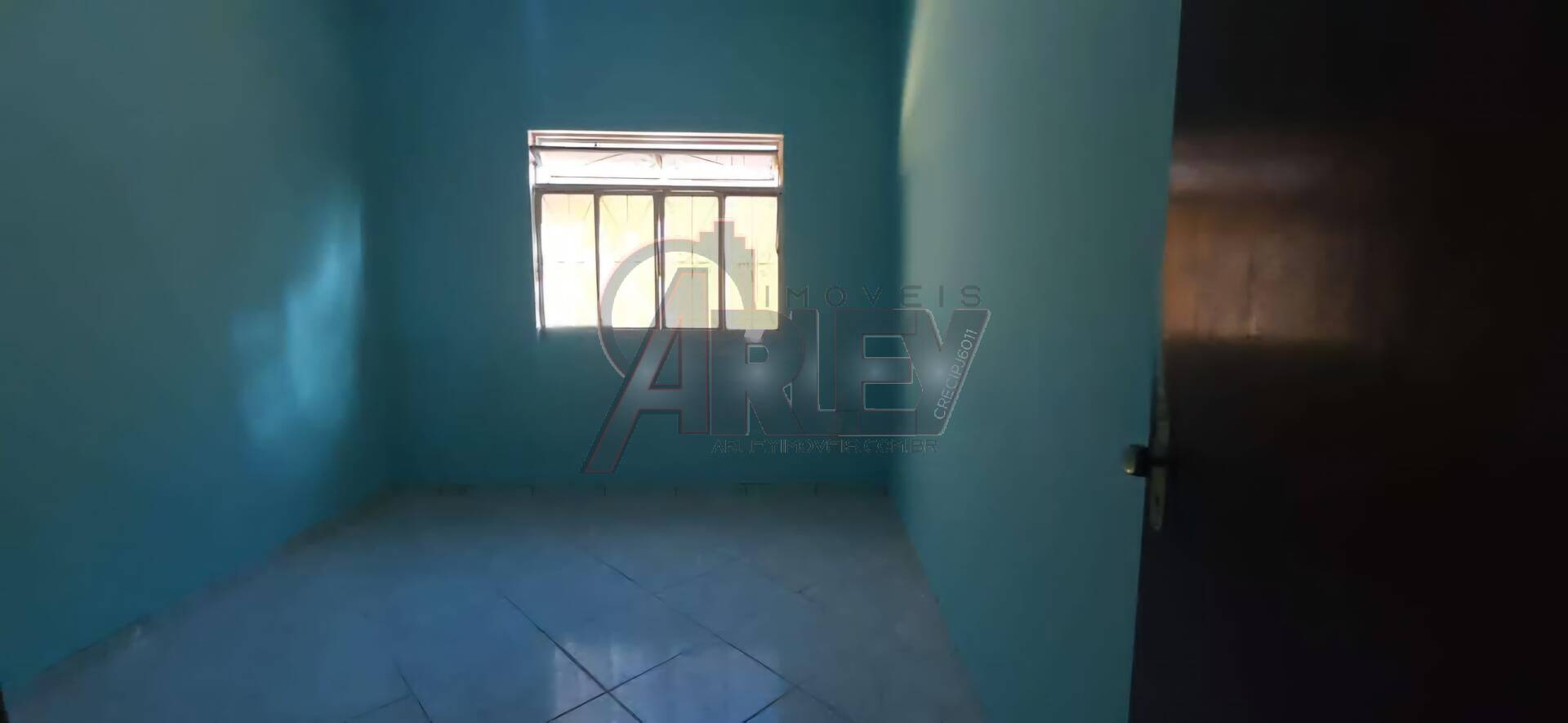 Casa à venda com 3 quartos, 330m² - Foto 7