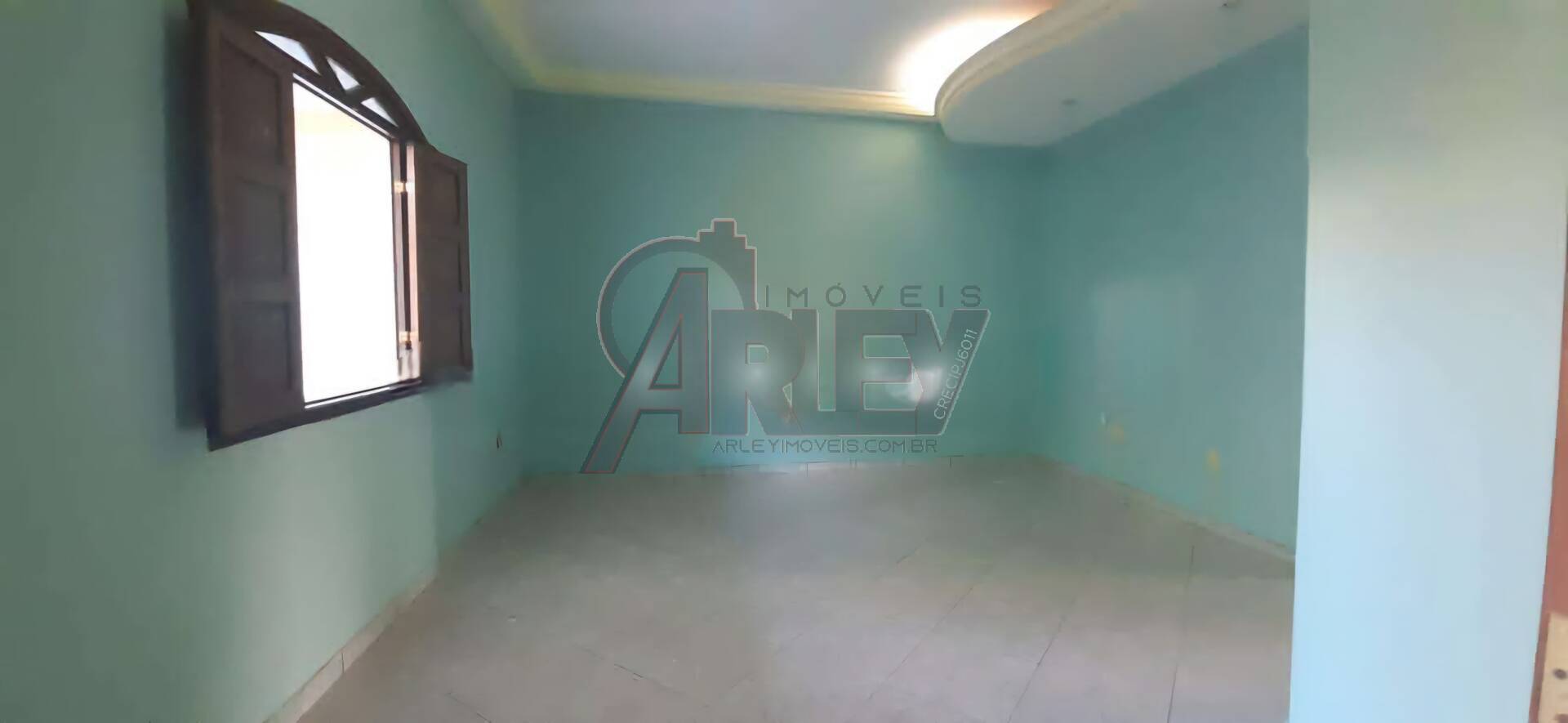Casa à venda com 3 quartos, 330m² - Foto 8