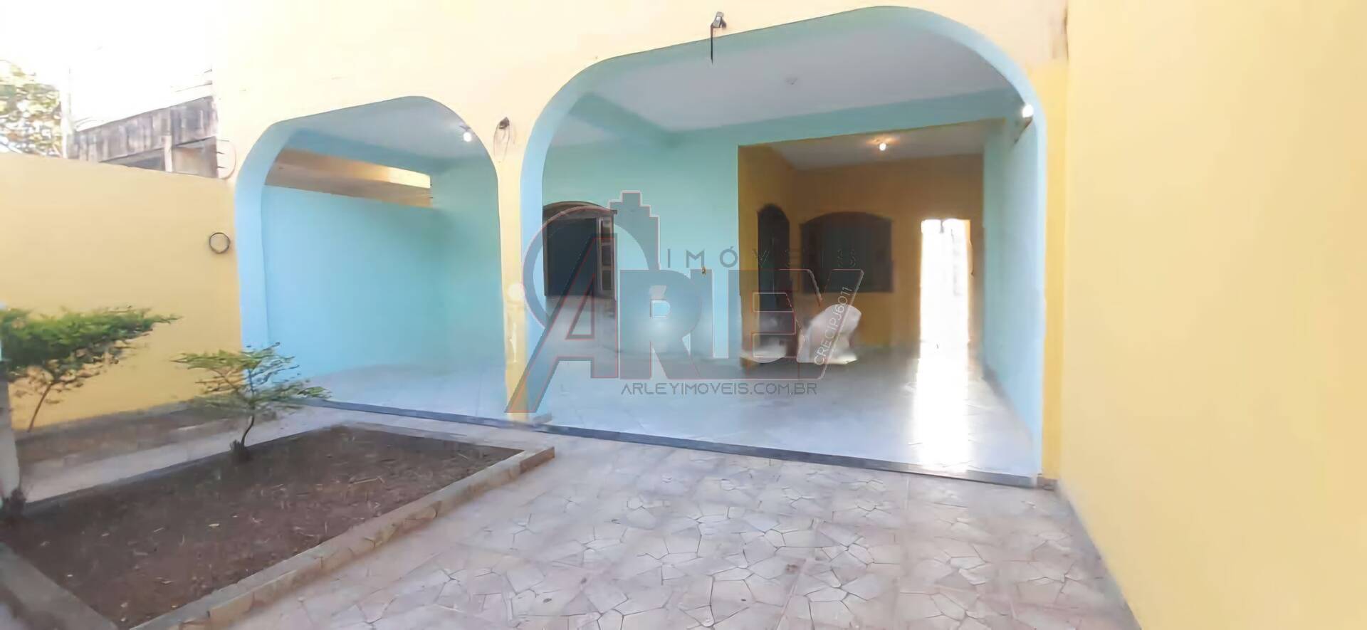 Casa à venda com 3 quartos, 330m² - Foto 15