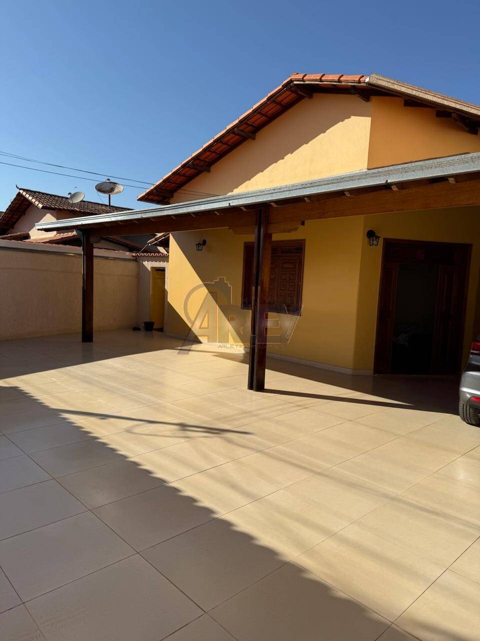 Casa, 5 quartos, 160 m² - Foto 2