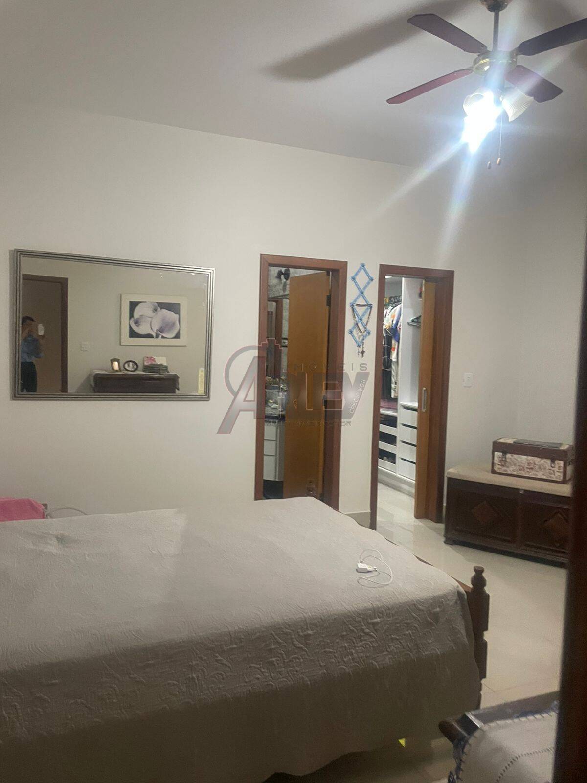 Casa à venda com 3 quartos, 250m² - Foto 20