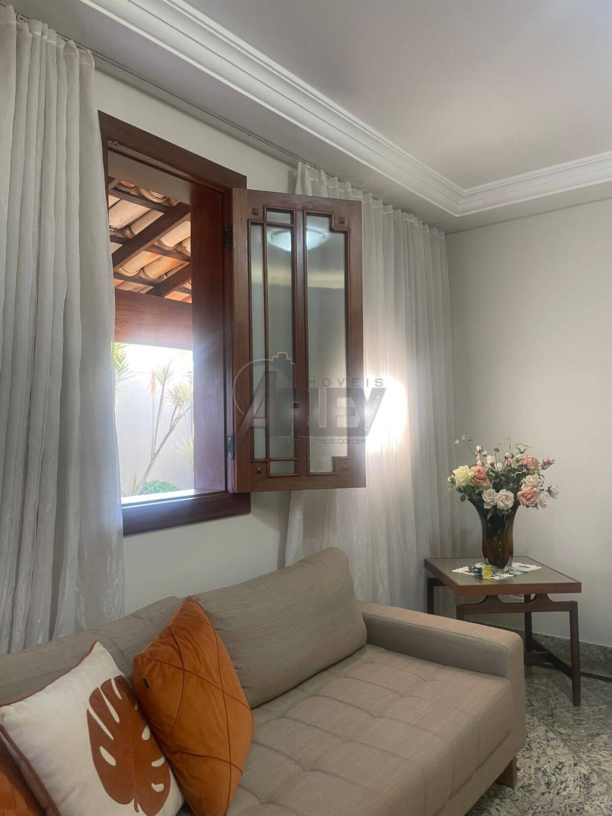 Casa à venda com 3 quartos, 250m² - Foto 23