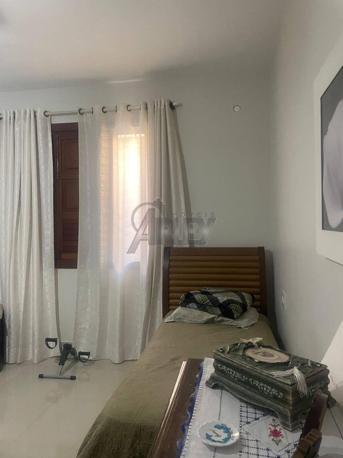 Casa à venda com 3 quartos, 250m² - Foto 25