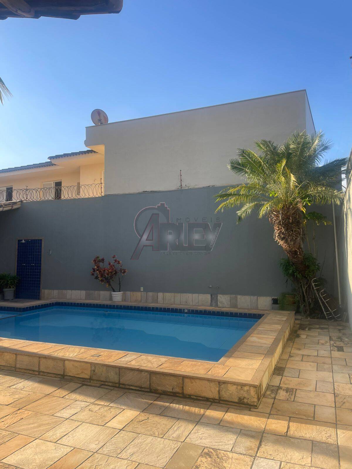 Casa à venda com 3 quartos, 250m² - Foto 31