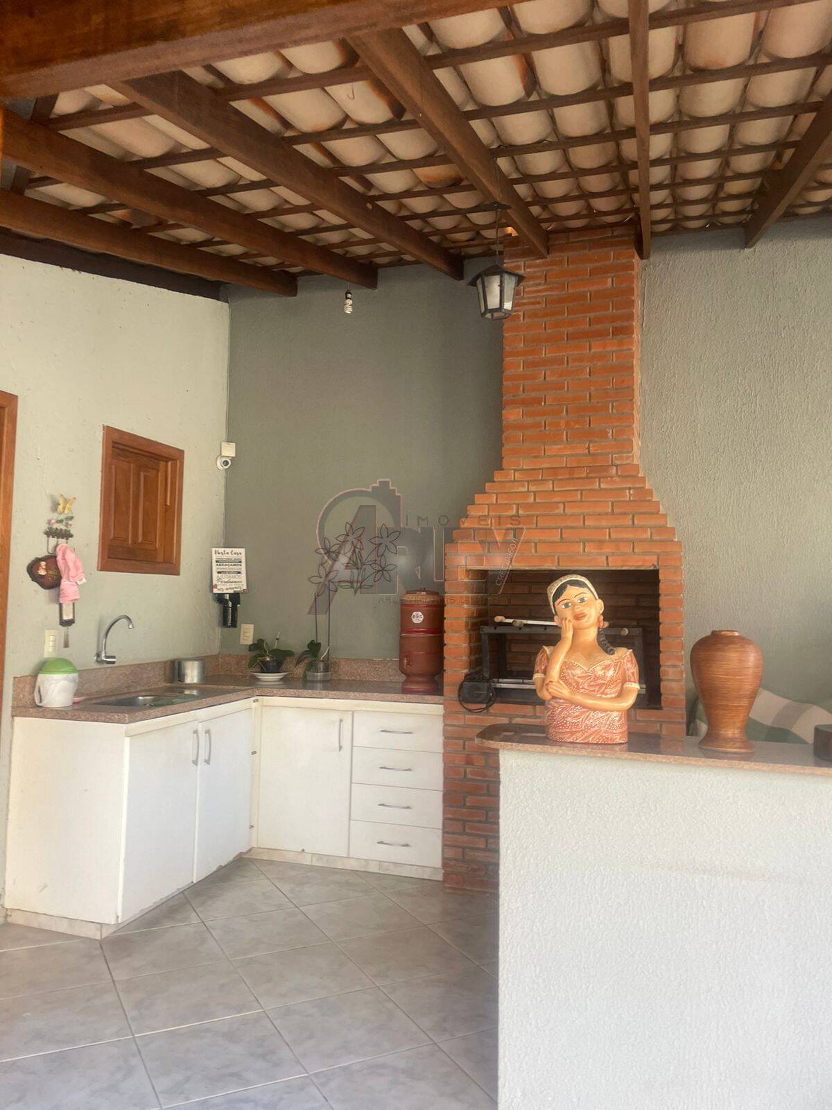 Casa à venda com 3 quartos, 250m² - Foto 34