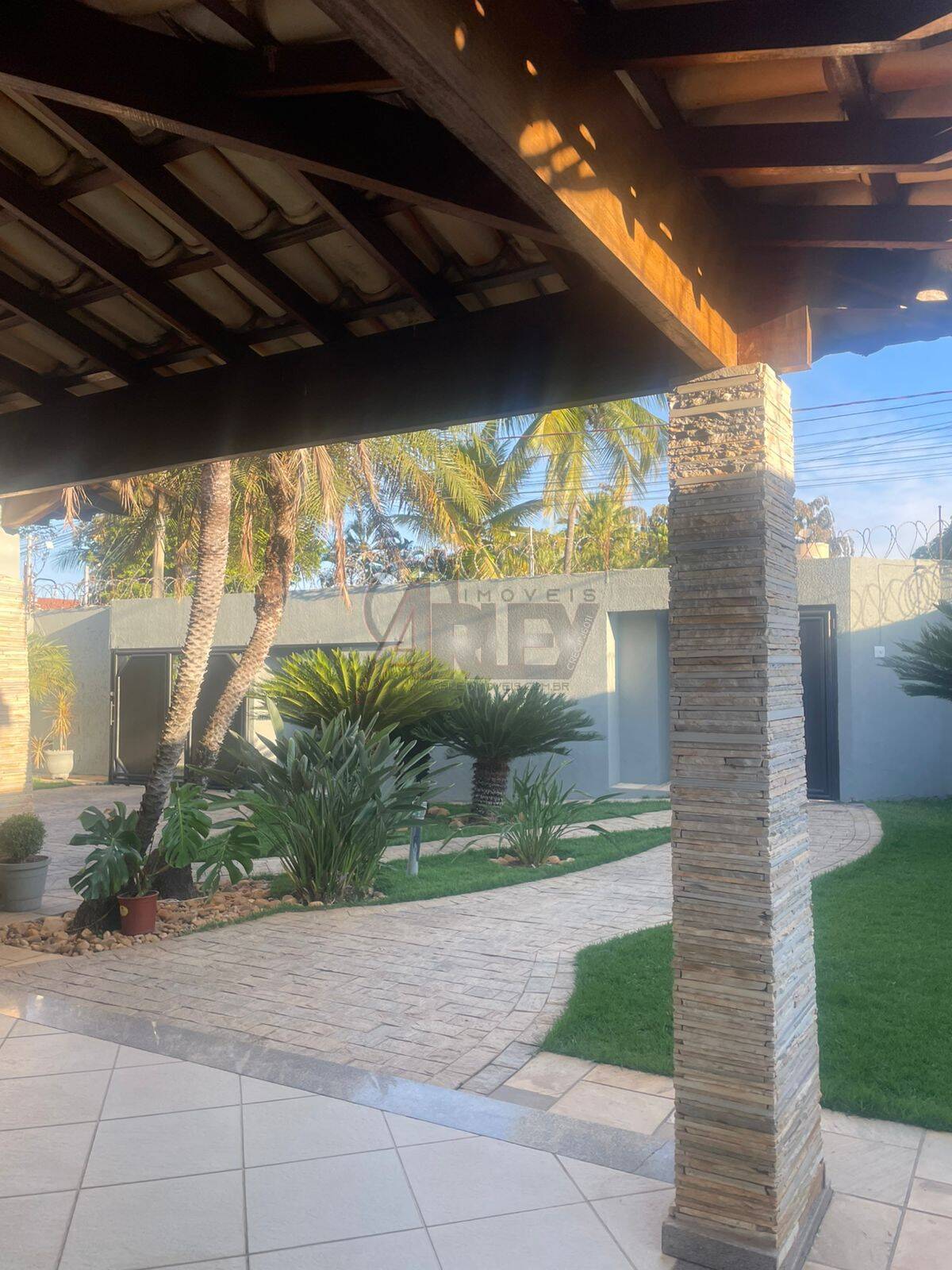 Casa à venda com 3 quartos, 250m² - Foto 43