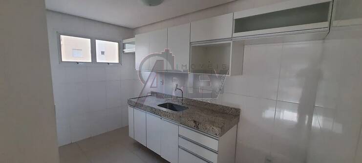 Apartamento à venda com 3 quartos - Foto 8