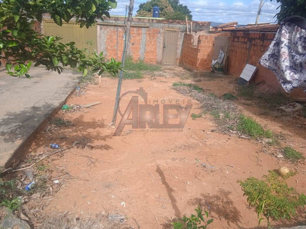 Terreno à venda, 200m² - Foto 1