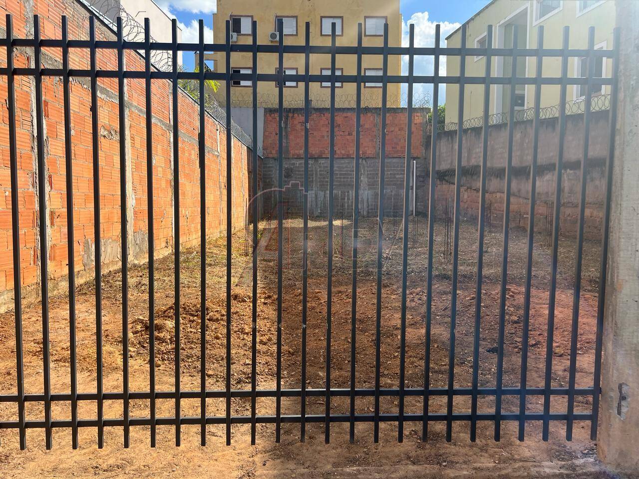 Terreno, 295 m² - Foto 1