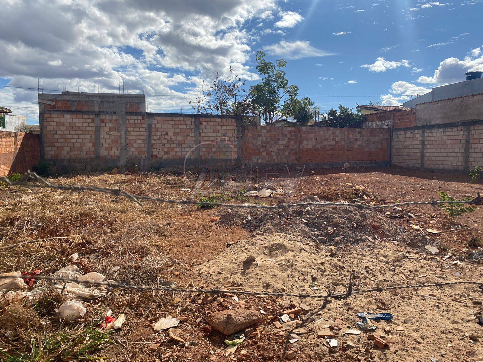 Terreno, 300 m² - Foto 1