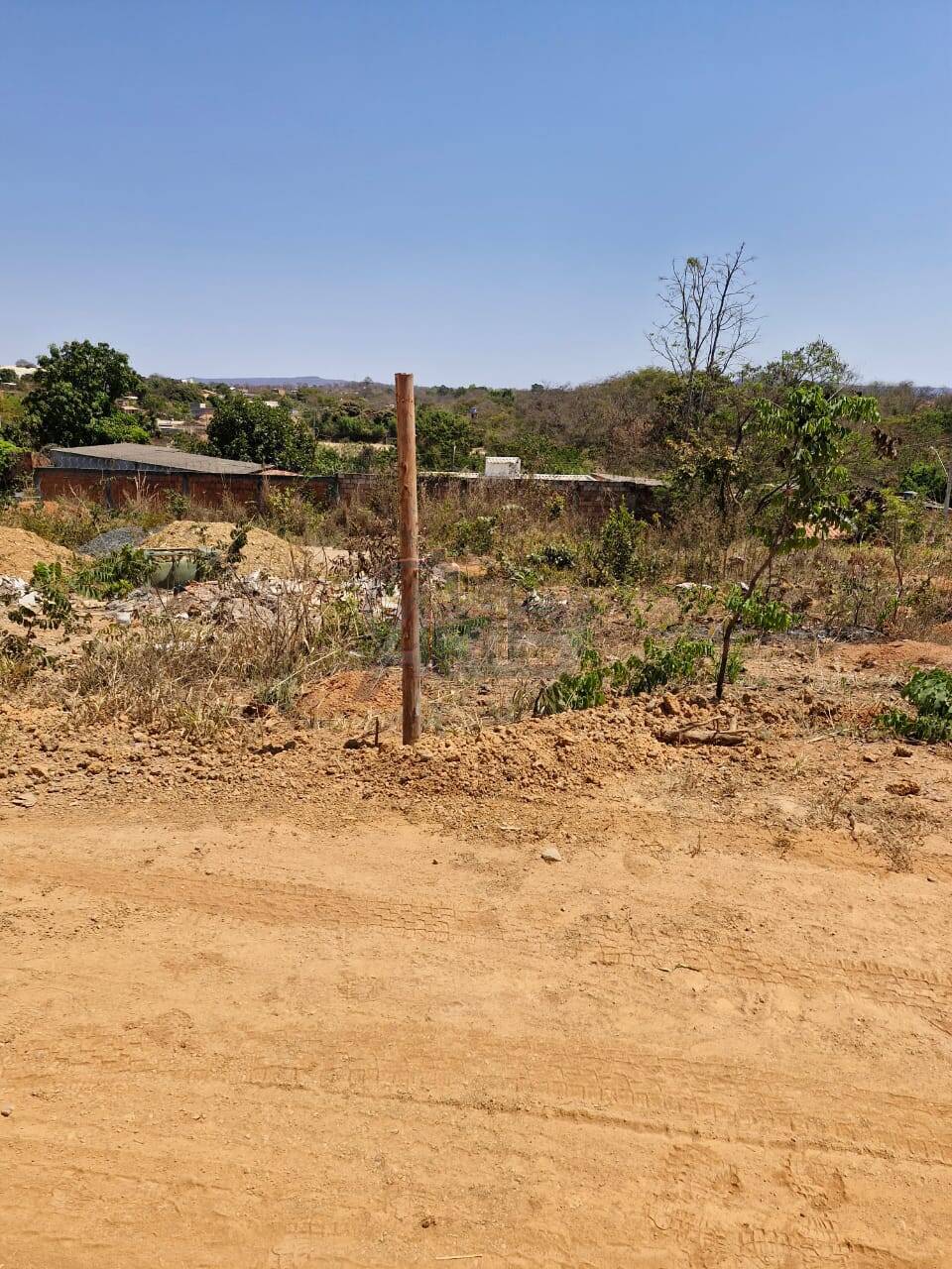 Terreno, 180 m² - Foto 1