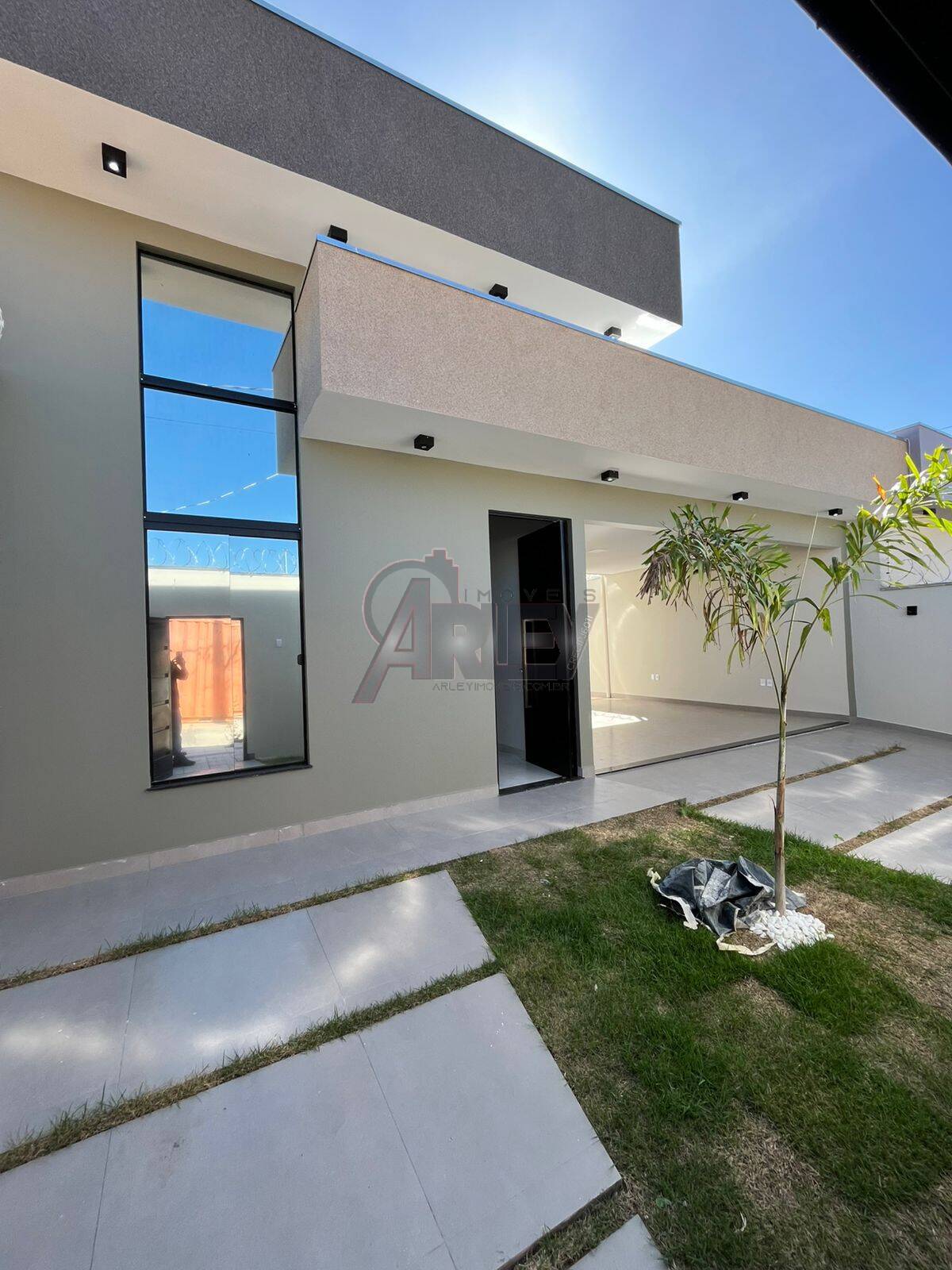 Casa, 3 quartos, 90 m² - Foto 1