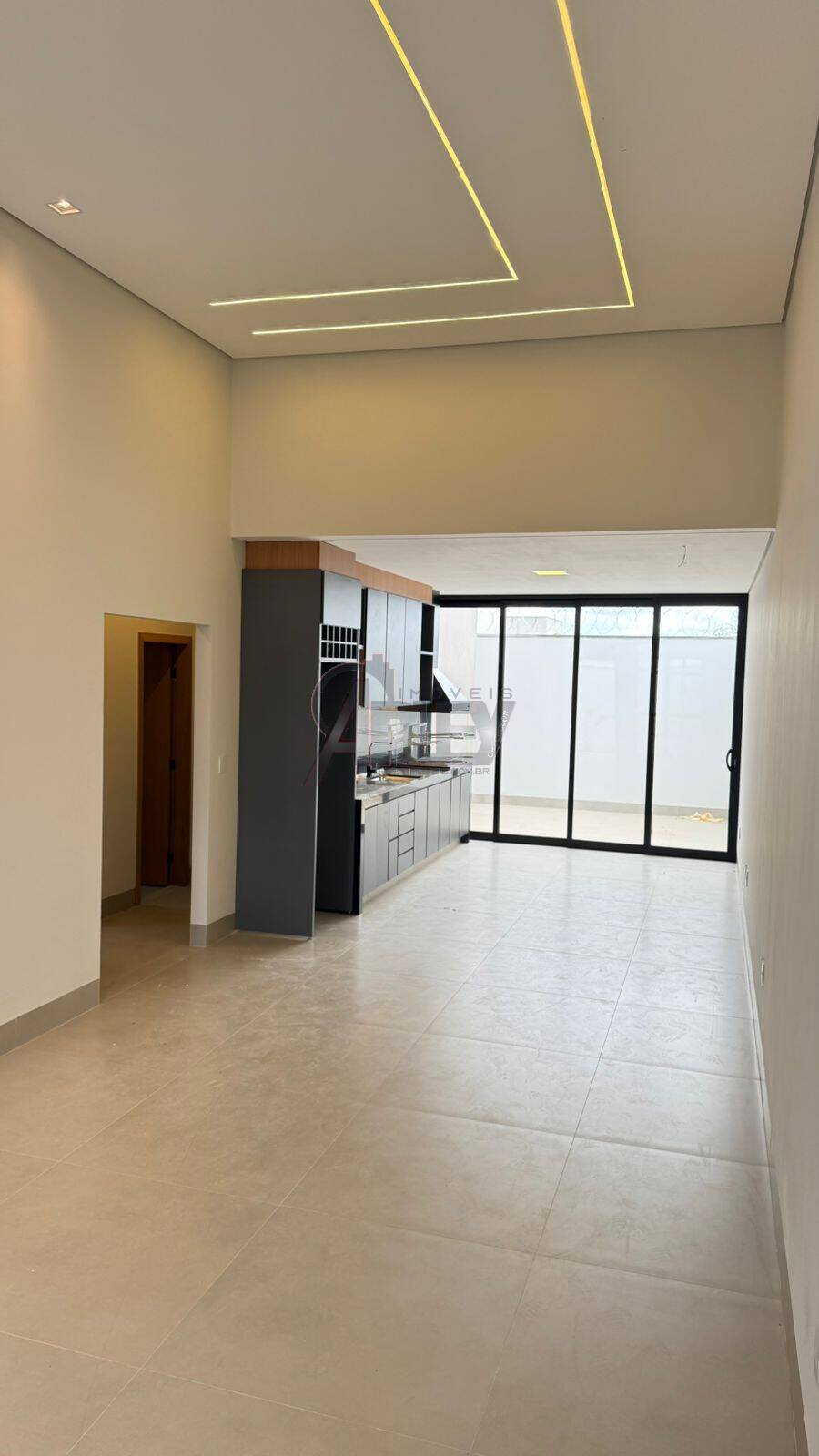 Casa à venda com 3 quartos, 120m² - Foto 7