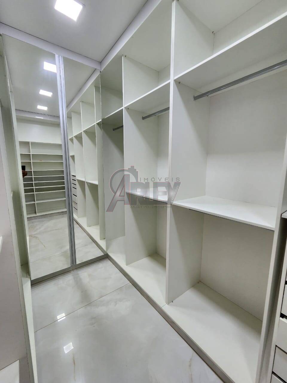 Casa, 4 quartos, 190 m² - Foto 6