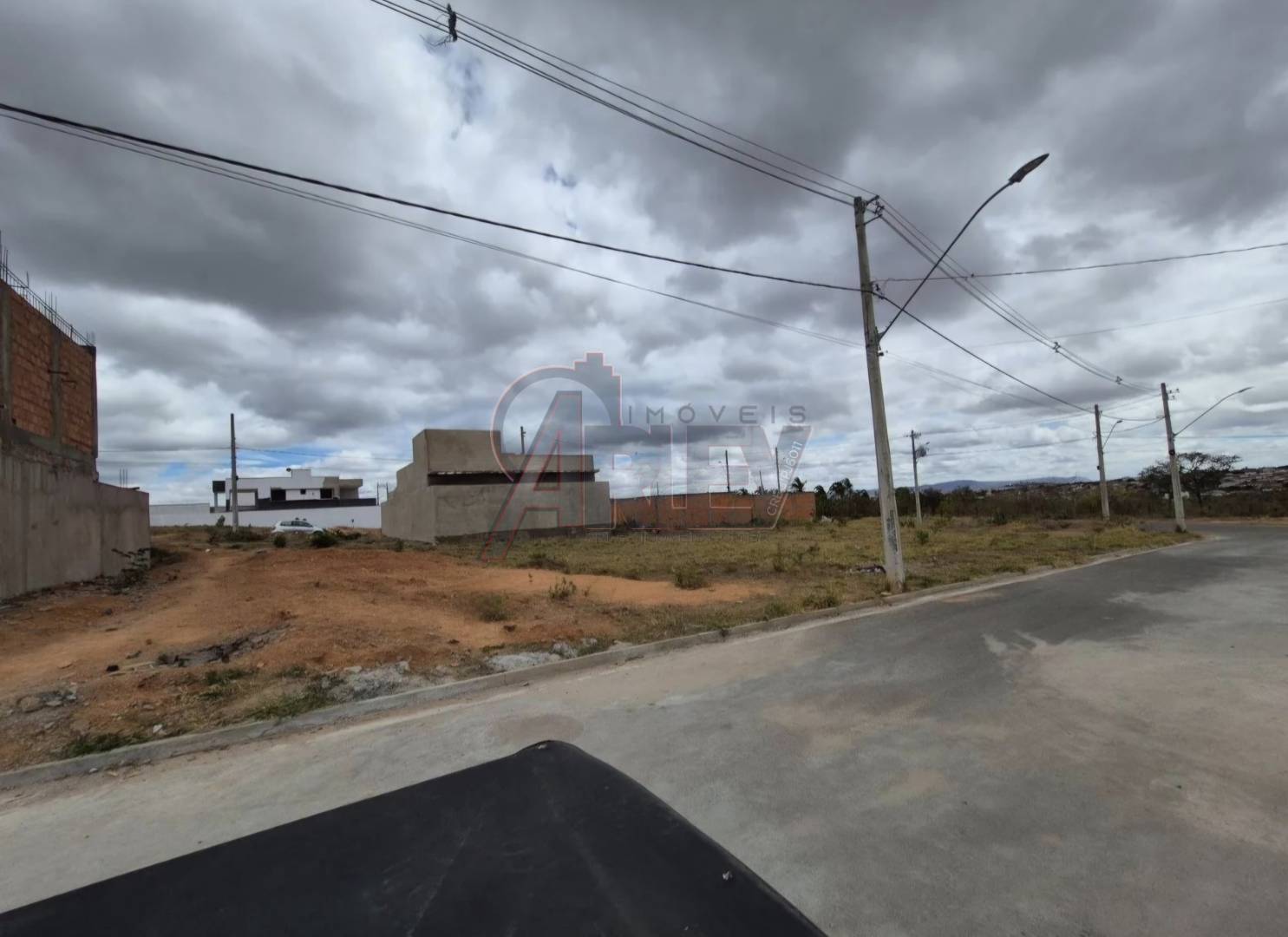 Terreno, 180 m² - Foto 2