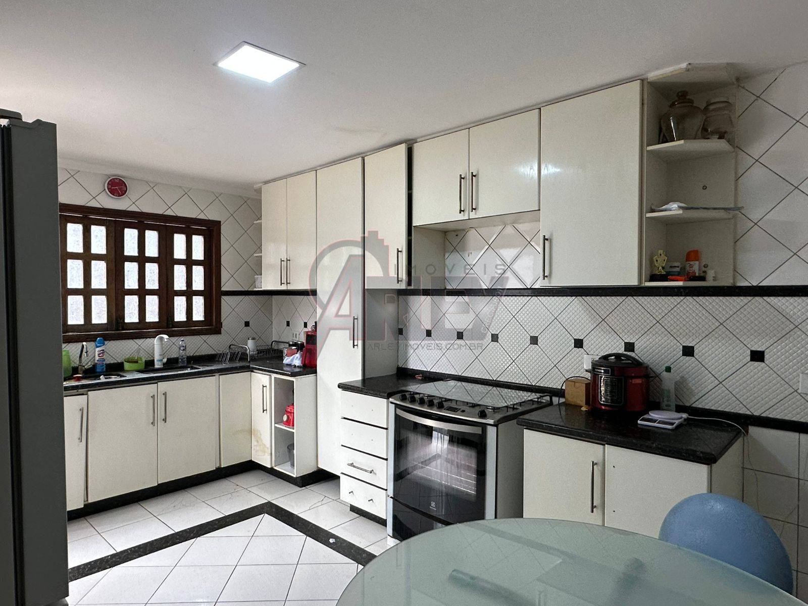 Casa, 4 quartos - Foto 4