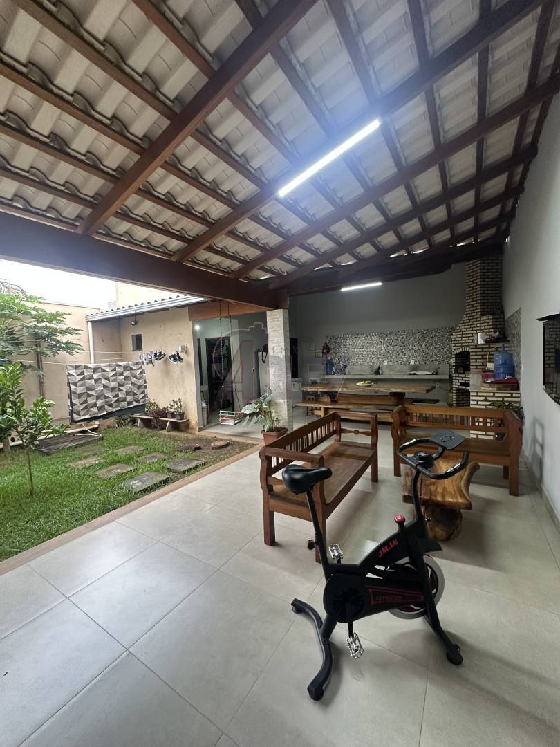 Casa, 4 quartos, 249 m² - Foto 3