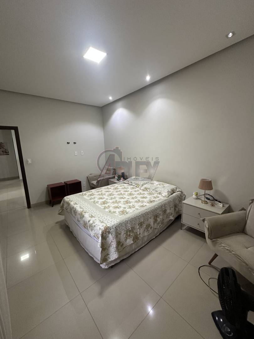 Casa, 4 quartos, 249 m² - Foto 29