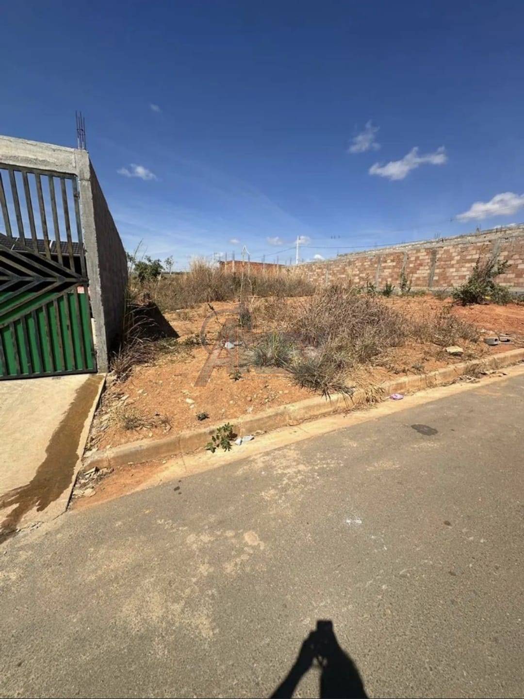 Terreno, 200 m² - Foto 2