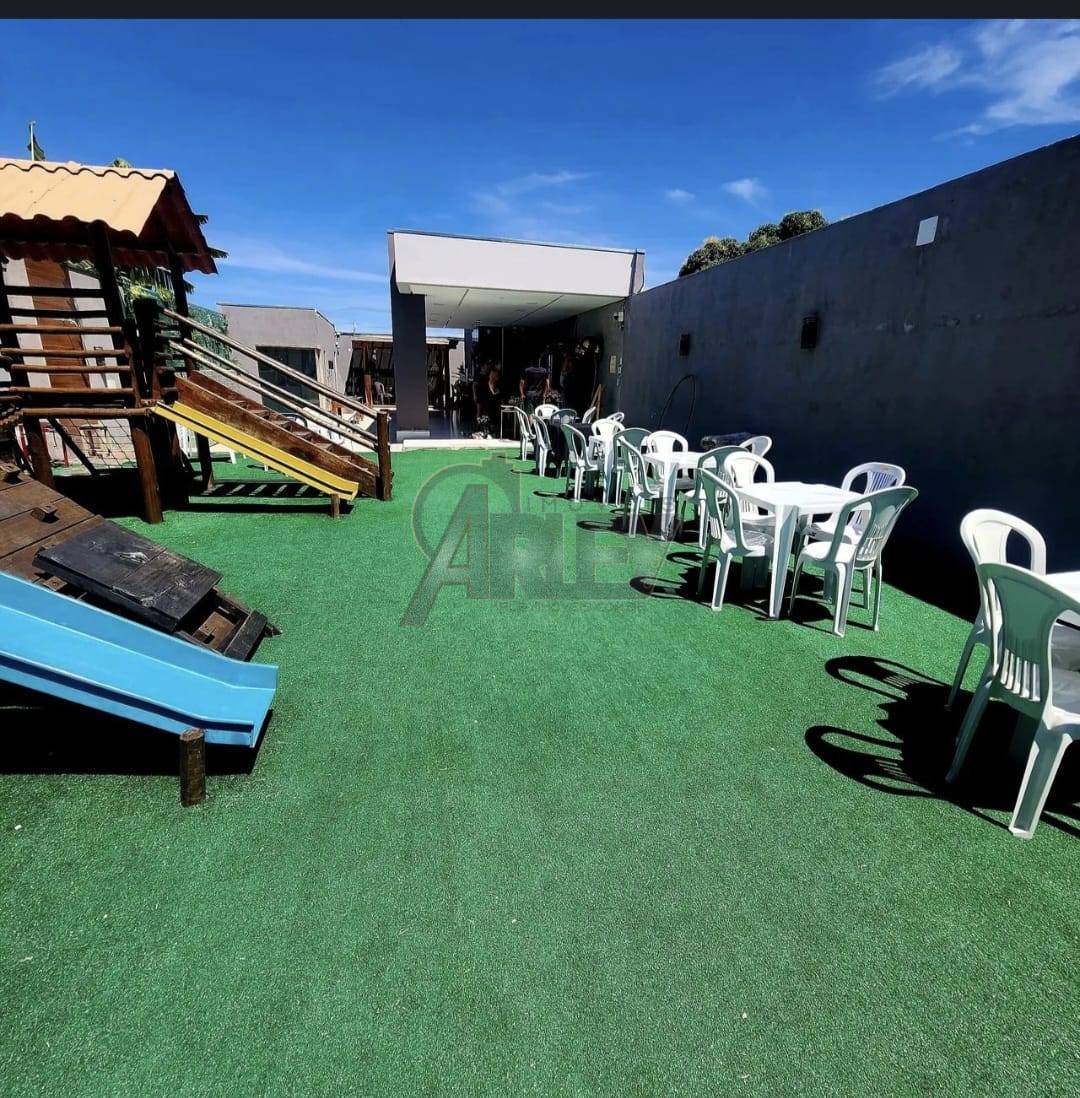 Prédio Inteiro - Foto 1