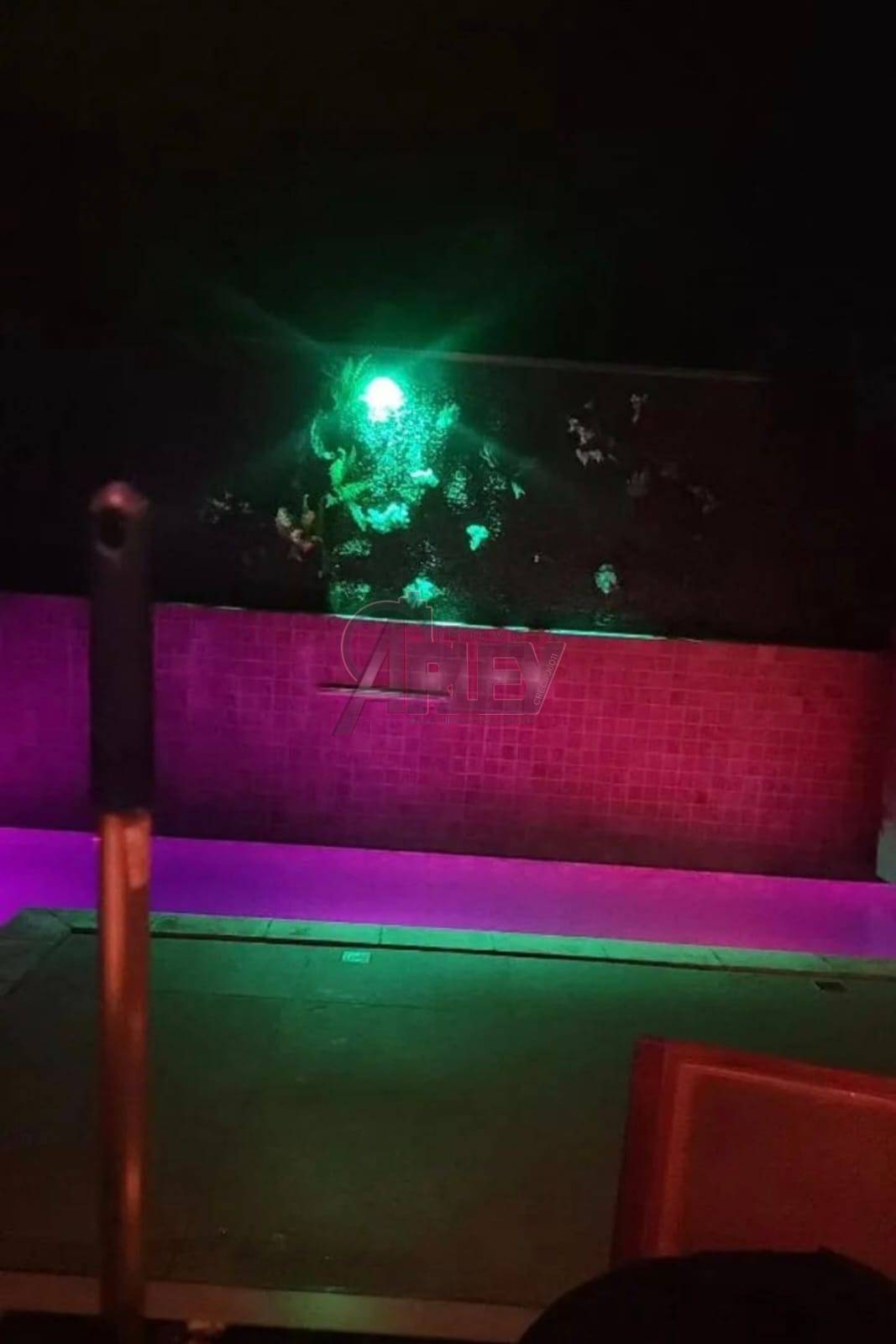 Prédio Inteiro - Foto 13