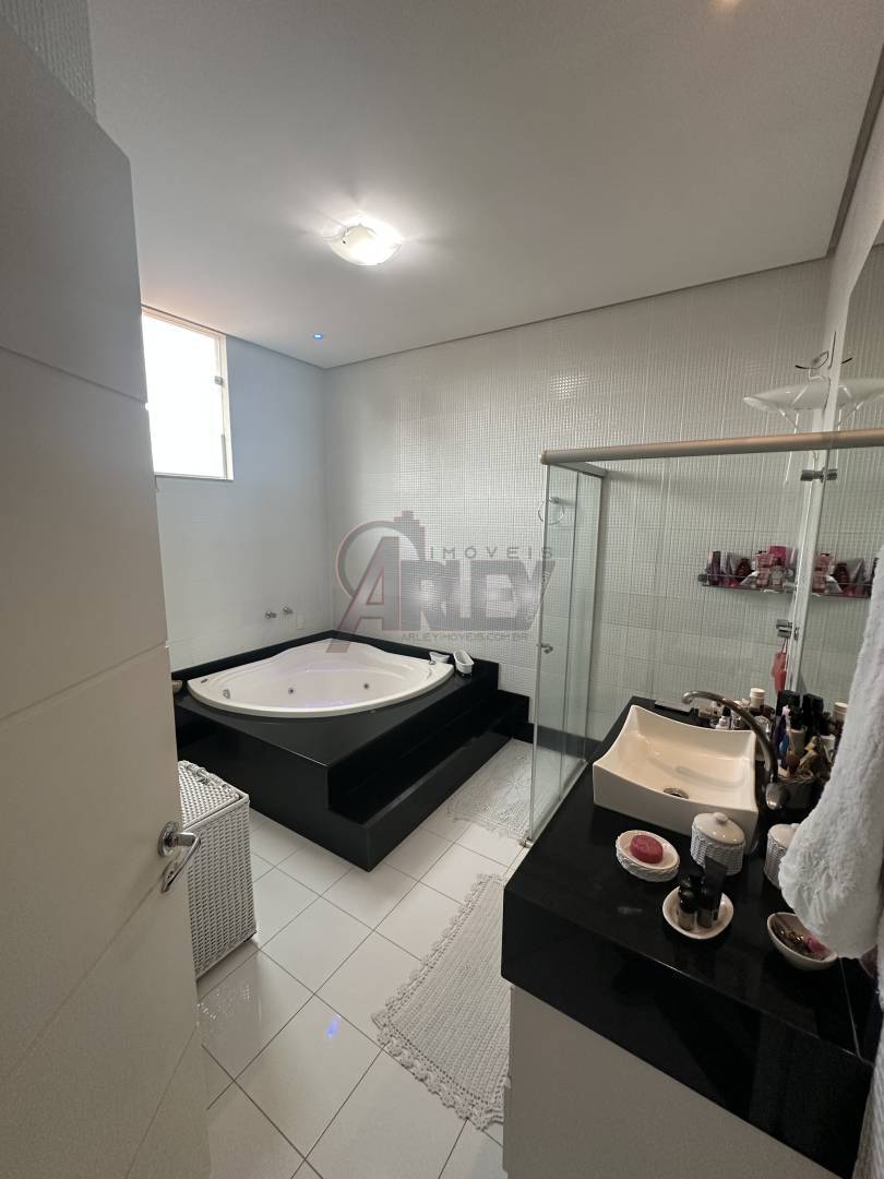 Casa, 4 quartos, 360 m² - Foto 7