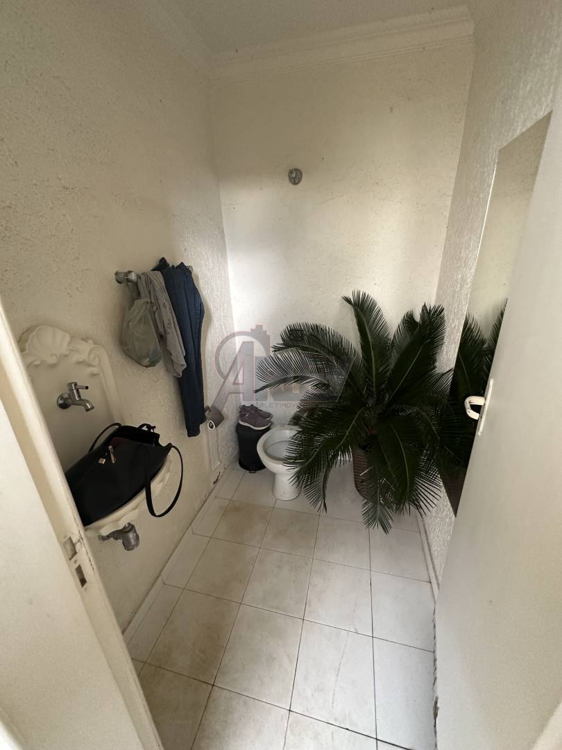 Casa, 4 quartos, 360 m² - Foto 9