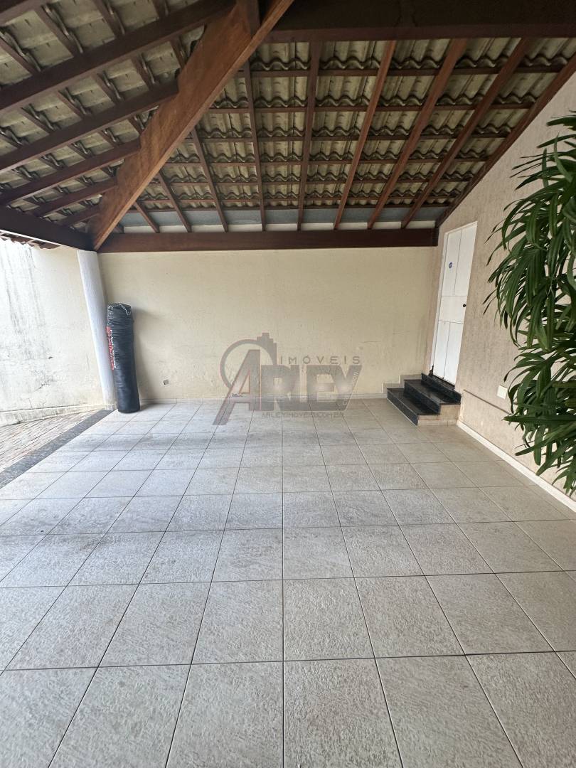 Casa, 4 quartos, 360 m² - Foto 19
