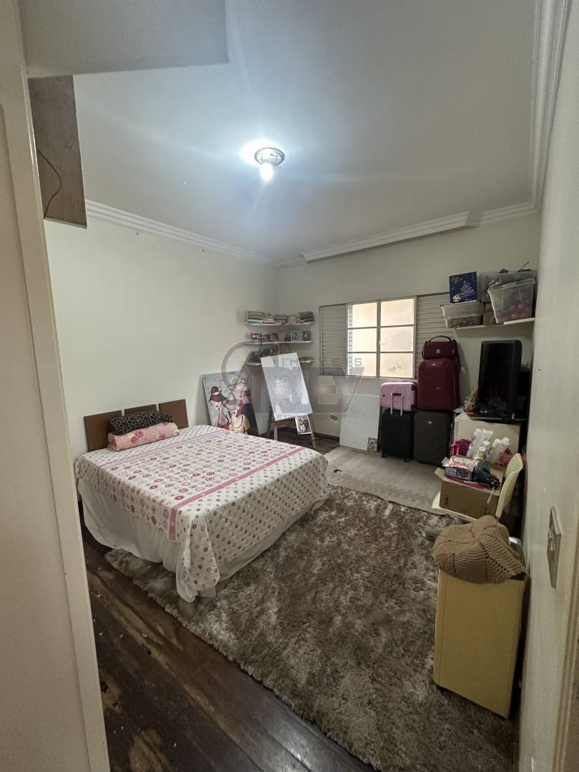 Casa, 4 quartos, 360 m² - Foto 23