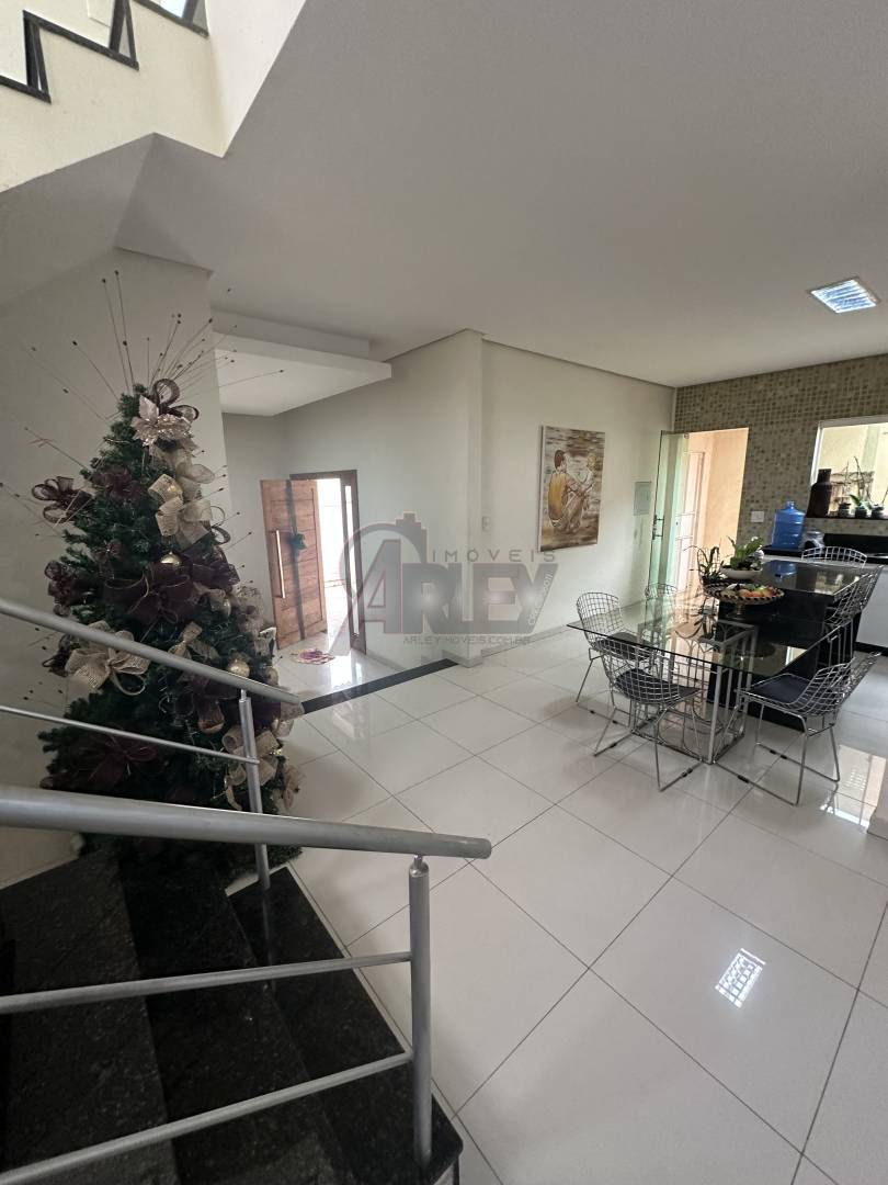 Casa, 4 quartos, 360 m² - Foto 29