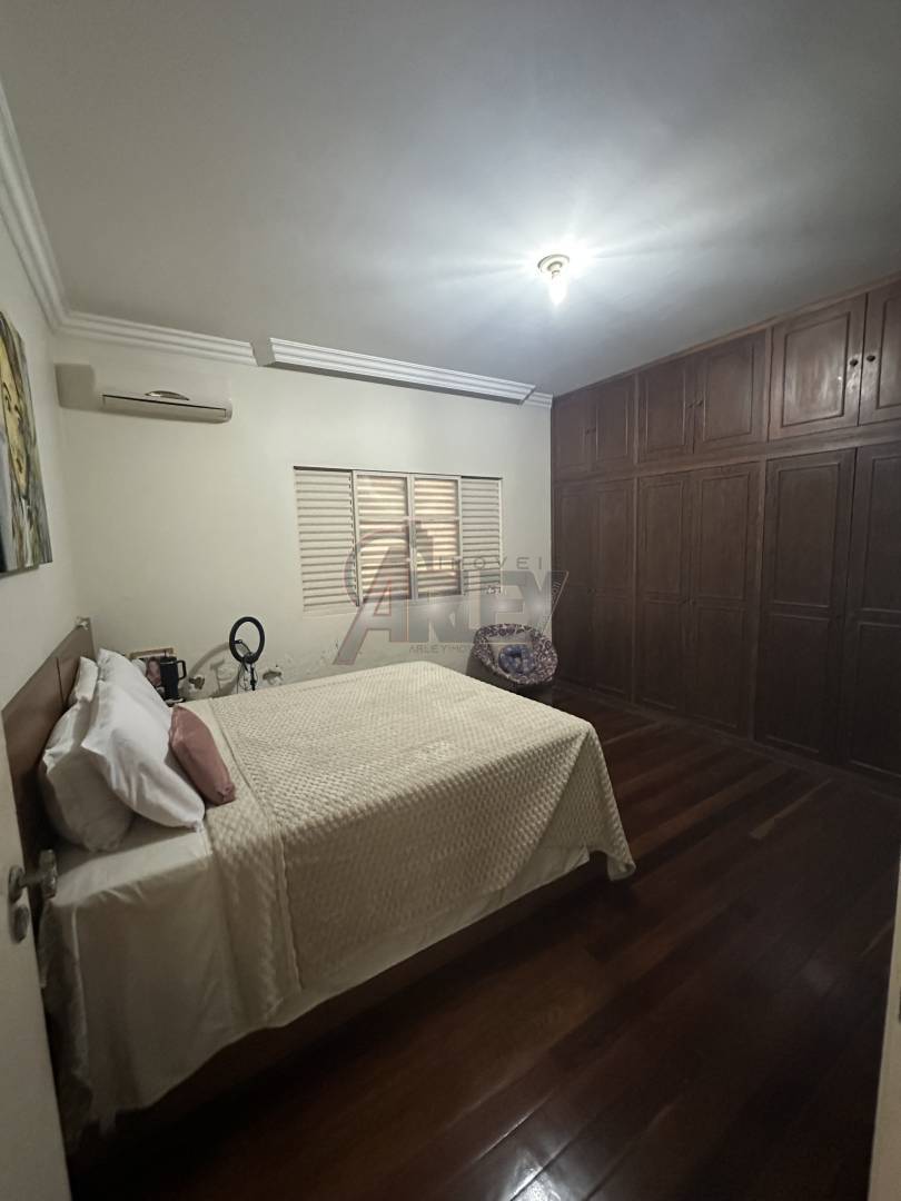 Casa, 4 quartos, 360 m² - Foto 34