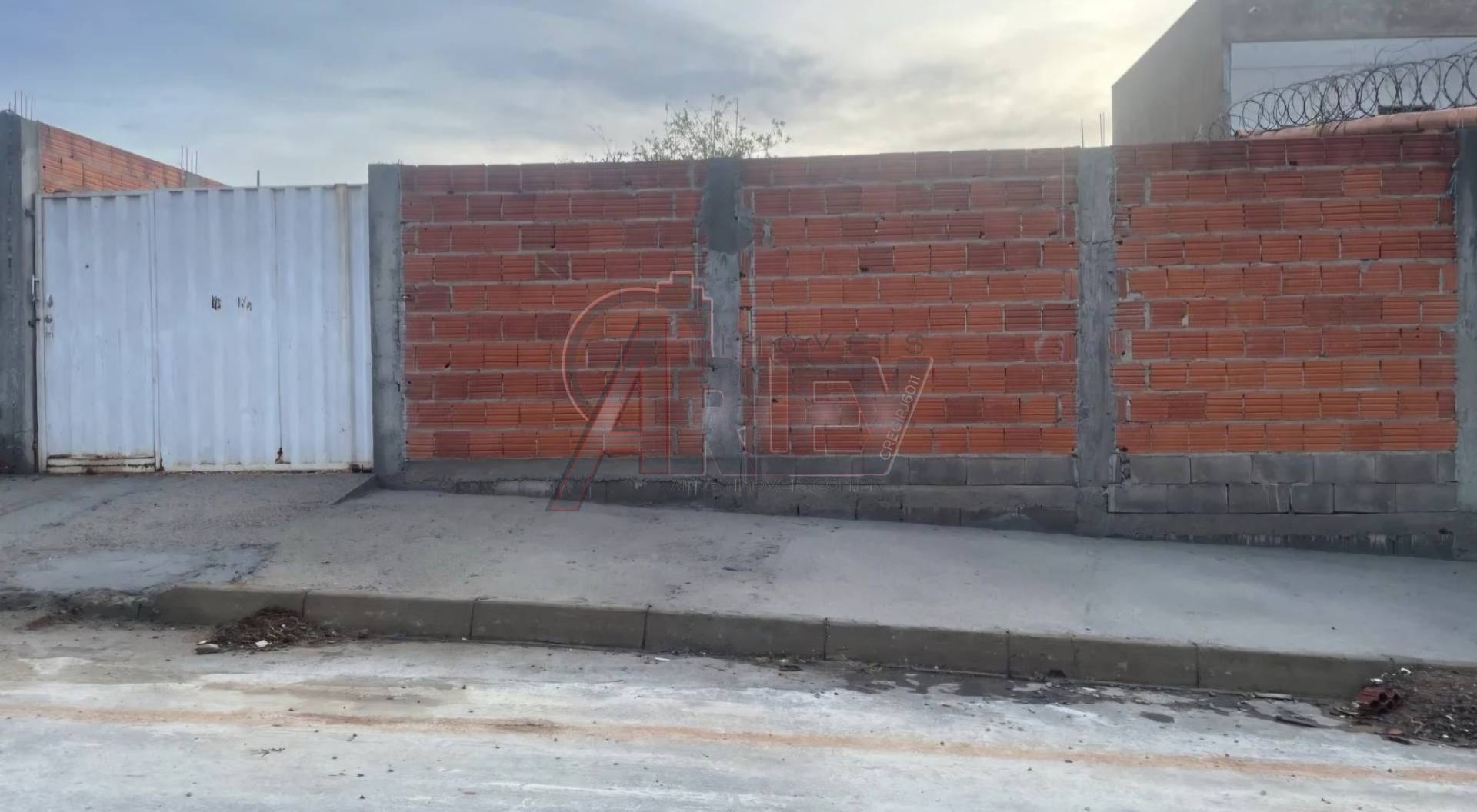 Terreno, 210 m² - Foto 2