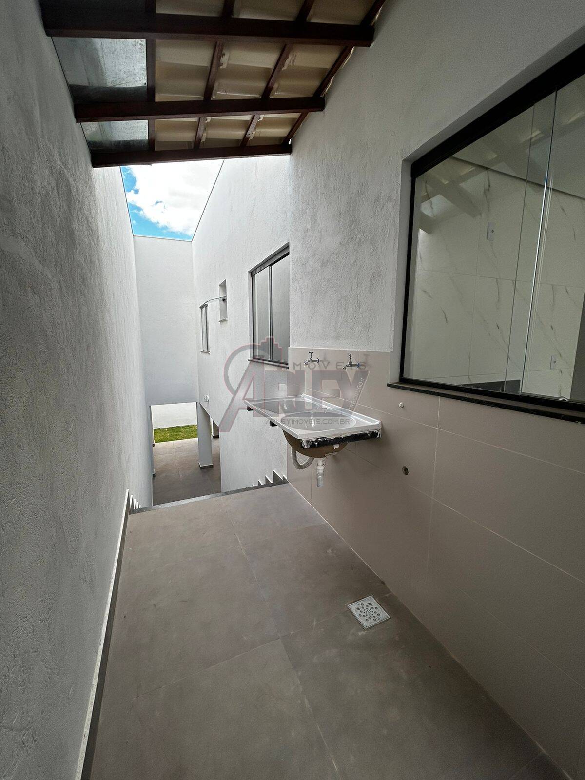 Casa, 3 quartos, 75 m² - Foto 2