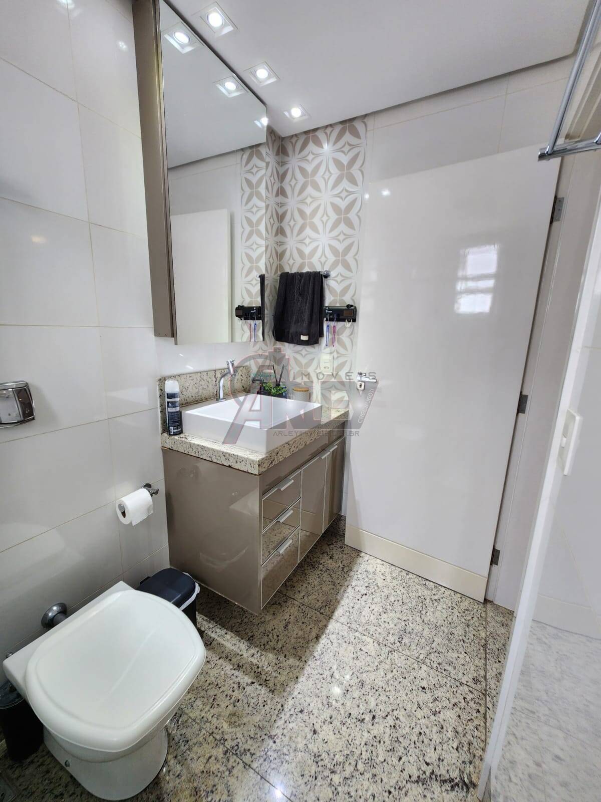 Apartamento, 2 quartos, 117 m² - Foto 11