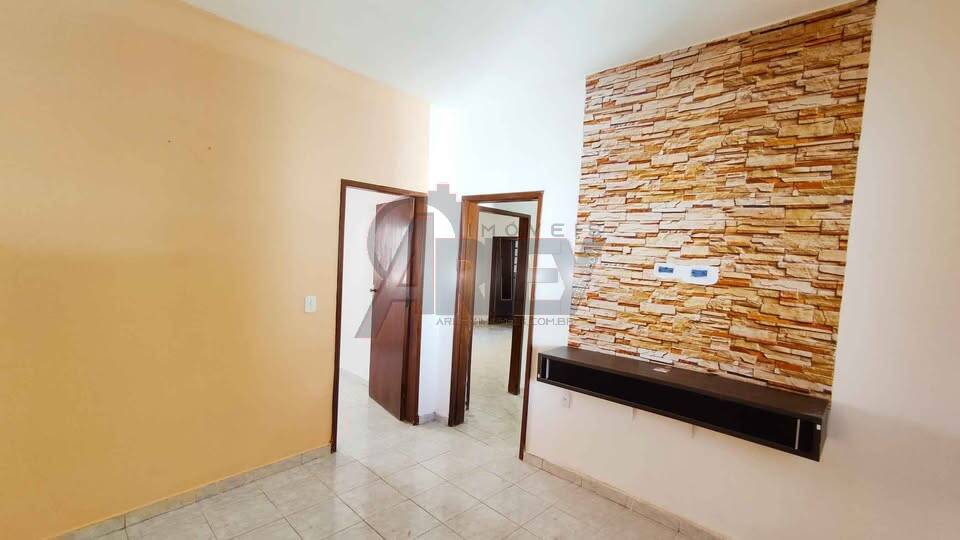 Casa, 5 quartos, 120 m² - Foto 2