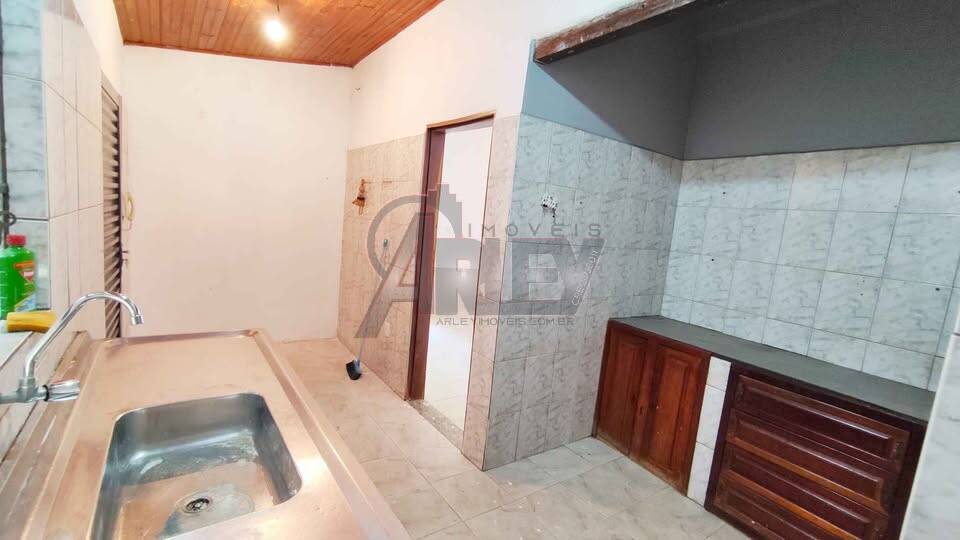 Casa, 5 quartos, 120 m² - Foto 3