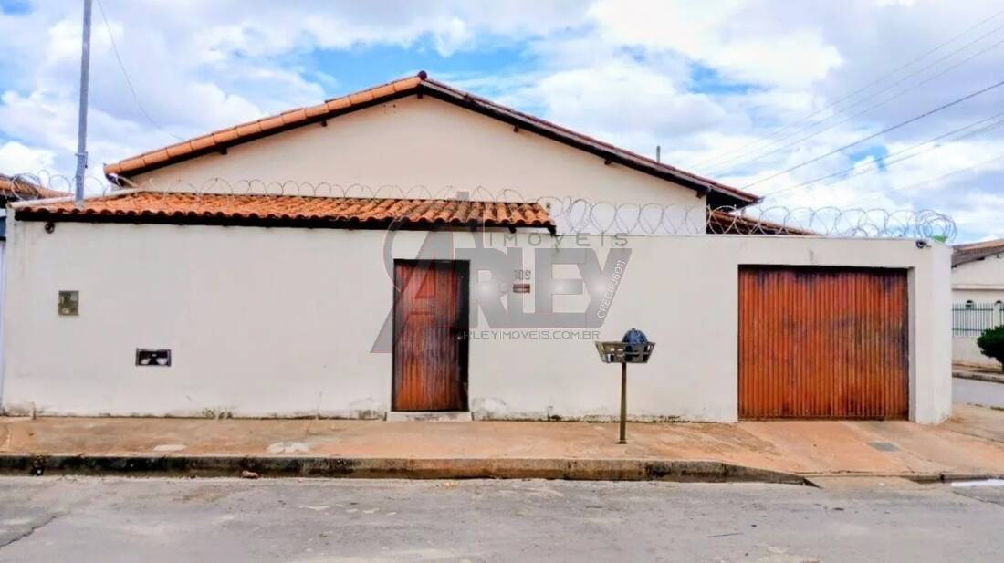 Casa, 3 quartos - Foto 1