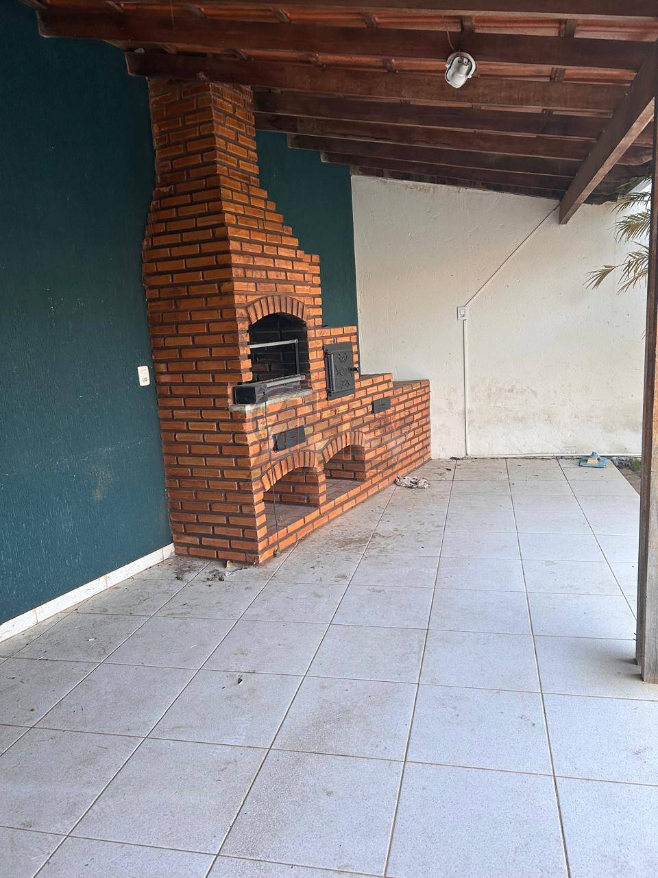 Vende se Casa 2 quartos Lote 211 m2 próximo ao Cianorte