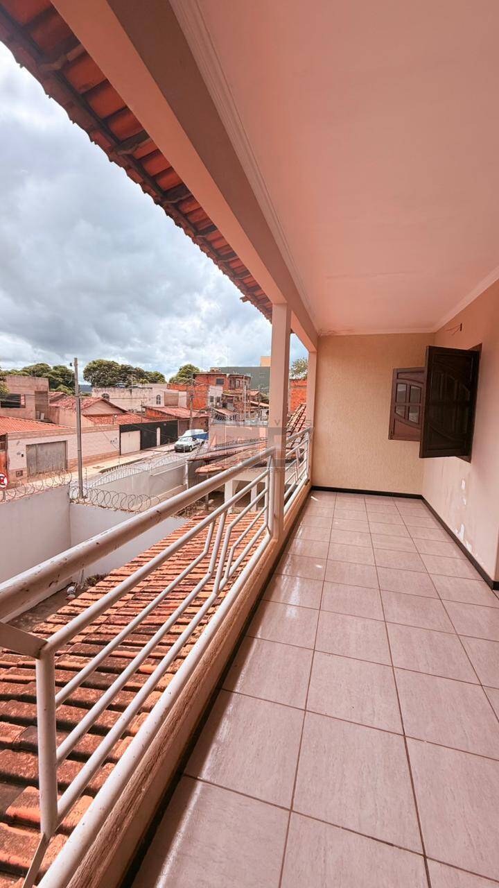 Casa, 7 quartos, 220 m² - Foto 18