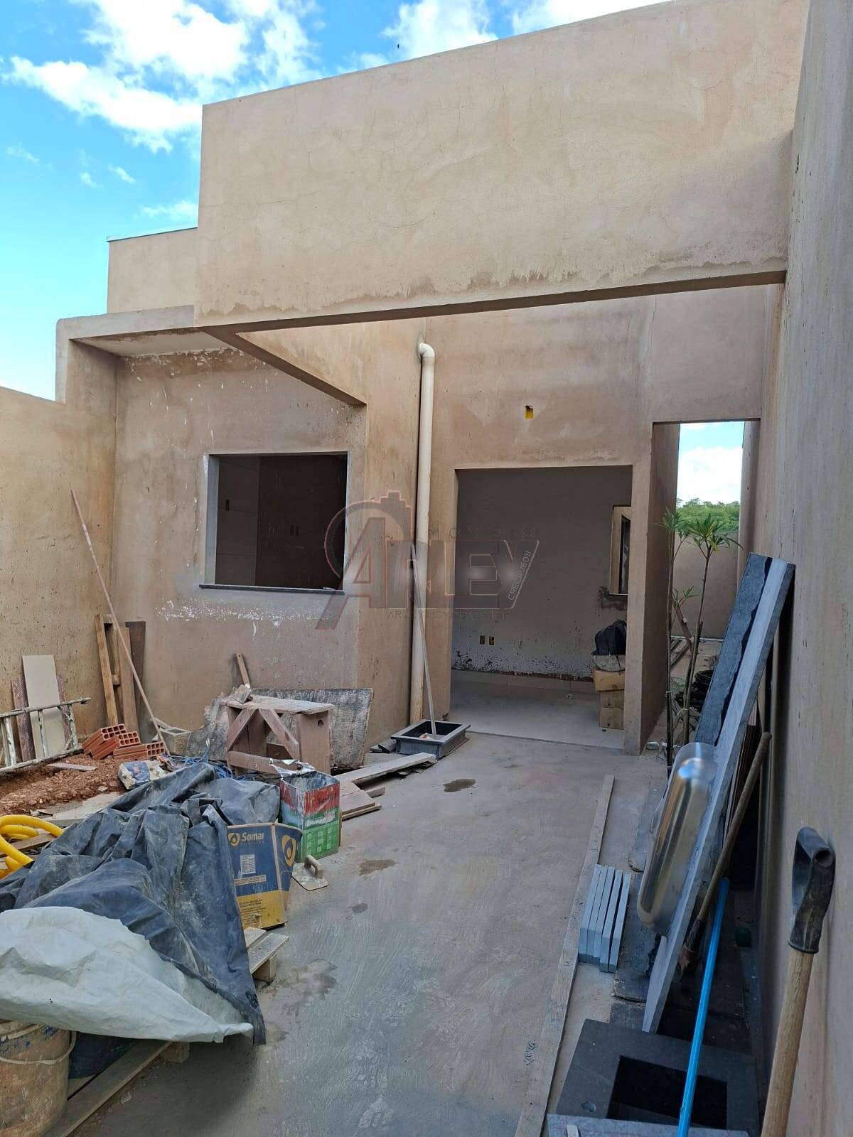 Vende se casa 3 quartos bairro residencial sul Aceita Financiamento