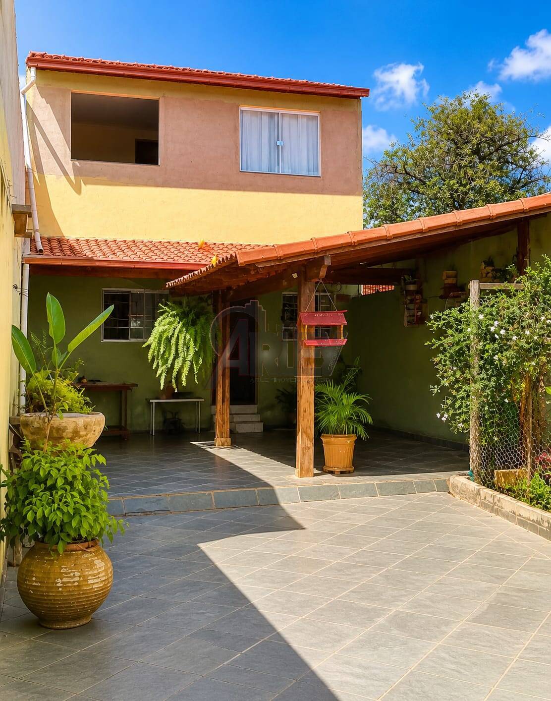Casa à venda no Major Prates – R$ 350.000
