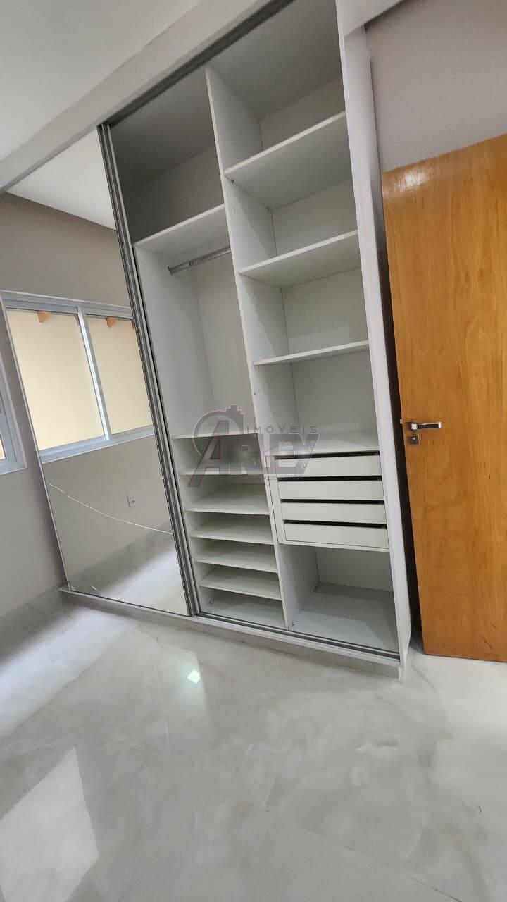 Casa, 4 quartos, 190 m² - Foto 11