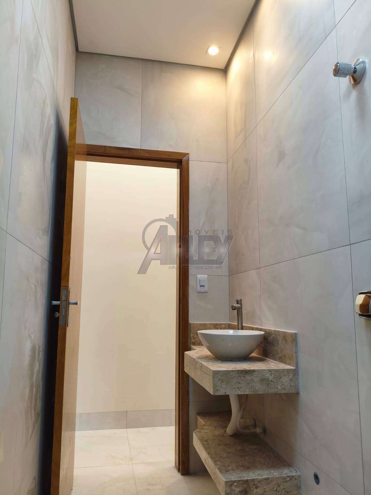 Vende se Casa Bairro Monte Belo 3 quartos sendo 1 suíte