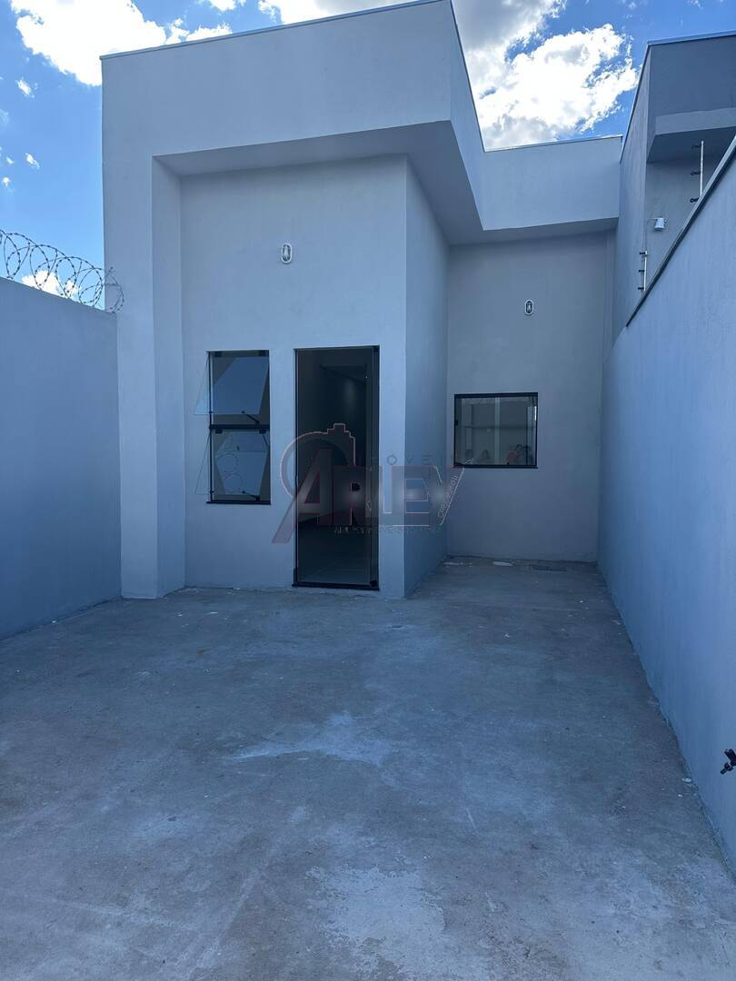Casa, 3 quartos, 62 m² - Foto 1